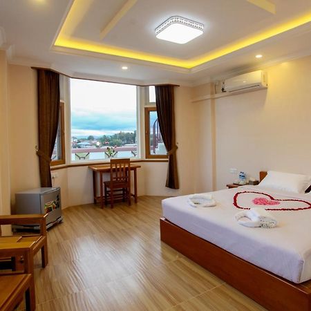 ניאונגשווה Five One Star Hotel מראה חיצוני תמונה