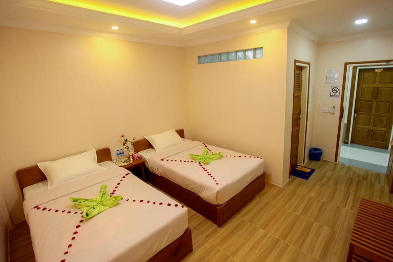 ניאונגשווה Five One Star Hotel מראה חיצוני תמונה