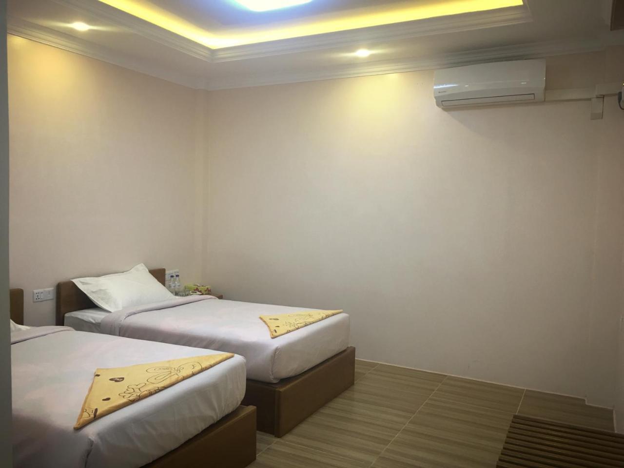 ניאונגשווה Five One Star Hotel מראה חיצוני תמונה