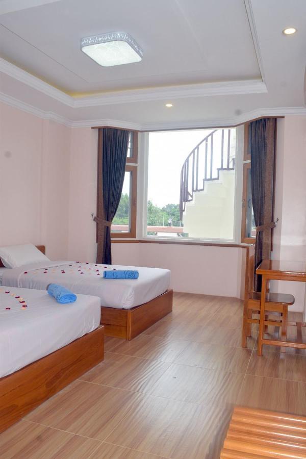 ניאונגשווה Five One Star Hotel מראה חיצוני תמונה